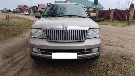 Lincoln Navigator II