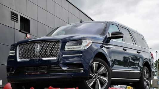 Lincoln Navigator IV, 2019, пробег 102000 км Lincoln Navigator IV, 2019, пробег 102000 км