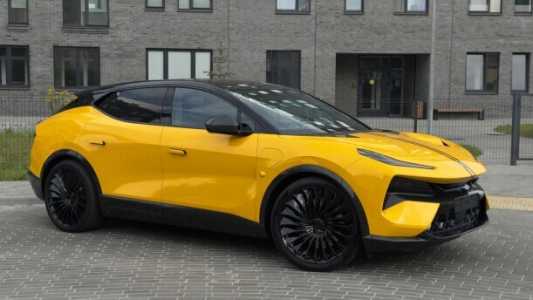Lotus Eletre , 2023, пробег 6000 км Lotus Eletre , 2023, пробег 6000 км