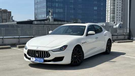 Maserati Ghibli III  Рестайлинг, 2018, пробег 84250 км