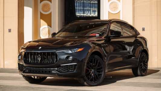 Maserati Levante I  Рестайлинг, 2022, пробег 24750 км
