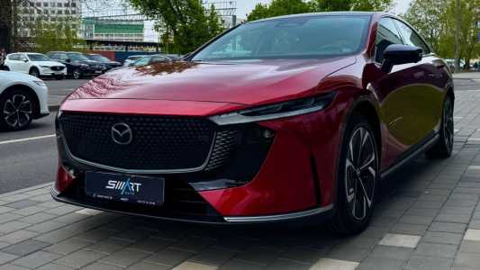 Mazda EZ-6 I