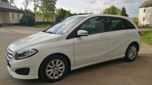 Mercedes-Benz B-Класс W246 Рестайлинг, 2015, пробег 133000 км Mercedes-Benz B-Класс W246 Рестайлинг, 2015, пробег 133000 км