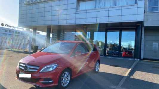 Mercedes-Benz B-Класс W246 Рестайлинг, 2016, пробег 70000 км Mercedes-Benz B-Класс W246 Рестайлинг, 2016, пробег 70000 км