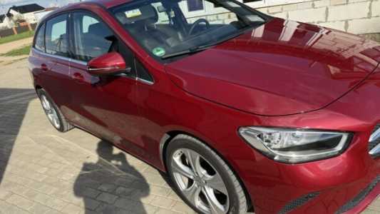 Mercedes-Benz B-Класс W247, 2020, пробег 285124 км Mercedes-Benz B-Класс W247, 2020, пробег 285124 км