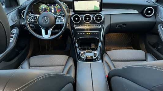 Mercedes-Benz C-Класс W205, S205, C205, A205 Рестайлинг, 2018, пробег 147000 км Mercedes-Benz C-Класс W205, S205, C205, A205 Рестайлинг, 2018, пробег 147000 км