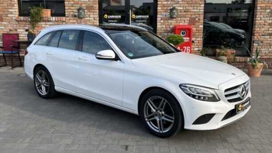 Mercedes-Benz C-Класс W205, S205, C205, A205  Рестайлинг, 2018, пробег 225898 км