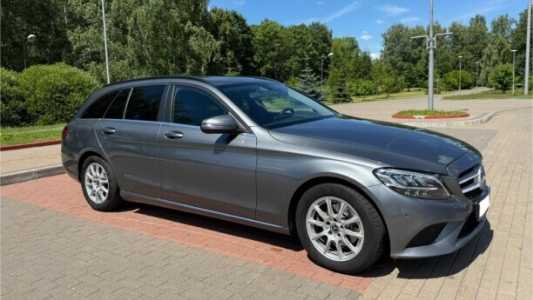 Mercedes-Benz C-Класс W205, S205, C205, A205 Рестайлинг, 2018, пробег 240000 км Mercedes-Benz C-Класс W205, S205, C205, A205 Рестайлинг, 2018, пробег 240000 км