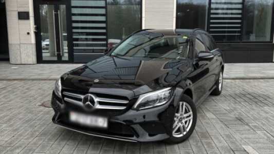 Mercedes-Benz C-Класс W205, S205, C205, A205 Рестайлинг, 2019, пробег 134000 км Mercedes-Benz C-Класс W205, S205, C205, A205 Рестайлинг, 2019, пробег 134000 км