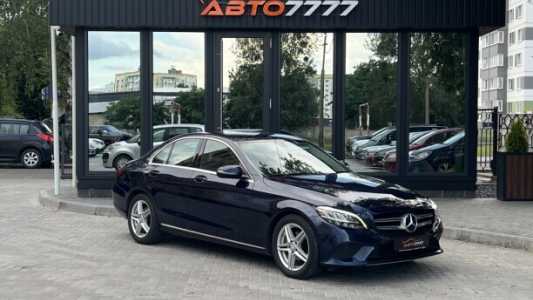 Mercedes-Benz C-Класс W205, S205, C205, A205 Рестайлинг, 2019, пробег 168800 км Mercedes-Benz C-Класс W205, S205, C205, A205 Рестайлинг, 2019, пробег 168800 км