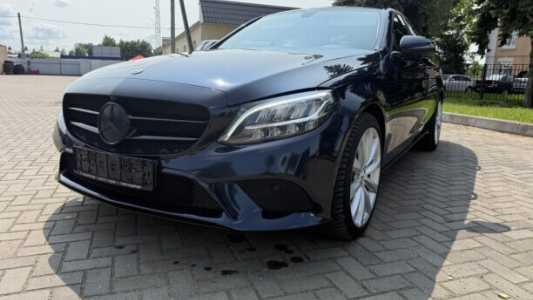 Mercedes-Benz C-Класс W205, S205, C205, A205 Рестайлинг, 2019, пробег 190000 км Mercedes-Benz C-Класс W205, S205, C205, A205 Рестайлинг, 2019, пробег 190000 км