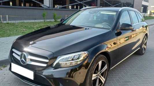 Mercedes-Benz C-Класс W205, S205, C205, A205 Рестайлинг, 2019, пробег 215000 км Mercedes-Benz C-Класс W205, S205, C205, A205 Рестайлинг, 2019, пробег 215000 км