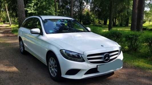 Mercedes-Benz C-Класс W205, S205, C205, A205 Рестайлинг, 2019, пробег 240000 км Mercedes-Benz C-Класс W205, S205, C205, A205 Рестайлинг, 2019, пробег 240000 км