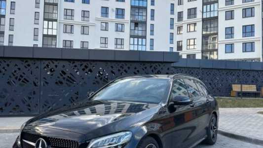 Mercedes-Benz C-Класс W205, S205, C205, A205 Рестайлинг, 2019, пробег 245000 км Mercedes-Benz C-Класс W205, S205, C205, A205 Рестайлинг, 2019, пробег 245000 км