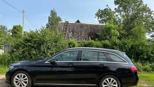 Mercedes-Benz C-Класс W205, S205, C205, A205 Рестайлинг, 2019, пробег 247000 км Mercedes-Benz C-Класс W205, S205, C205, A205 Рестайлинг, 2019, пробег 247000 км