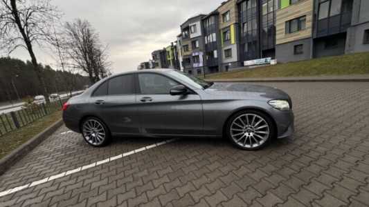 Mercedes-Benz C-Класс W205, S205, C205, A205 Рестайлинг, 2019, пробег 254000 км Mercedes-Benz C-Класс W205, S205, C205, A205 Рестайлинг, 2019, пробег 254000 км