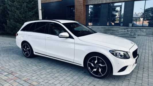 Mercedes-Benz C-Класс W205, S205, C205, A205  Рестайлинг, 2019, пробег 99000 км