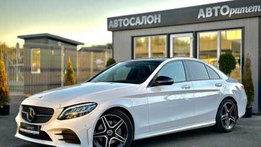 Mercedes-Benz C-Класс W205, S205, C205, A205 Рестайлинг, 2020, пробег 124000 км Mercedes-Benz C-Класс W205, S205, C205, A205 Рестайлинг, 2020, пробег 124000 км