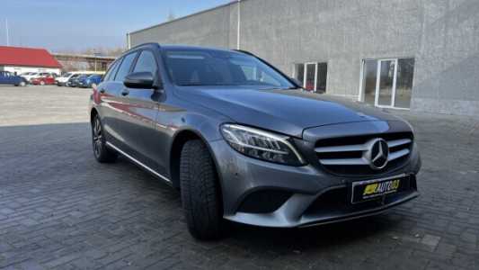 Mercedes-Benz C-Класс W205, S205, C205, A205 Рестайлинг, 2020, пробег 201000 км Mercedes-Benz C-Класс W205, S205, C205, A205 Рестайлинг, 2020, пробег 201000 км