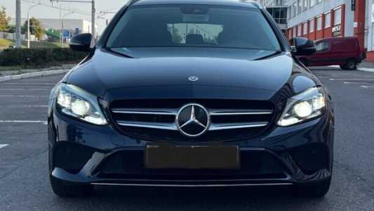 Mercedes-Benz C-Класс W205, S205, C205, A205 Рестайлинг, 2020, пробег 85000 км Mercedes-Benz C-Класс W205, S205, C205, A205 Рестайлинг, 2020, пробег 85000 км