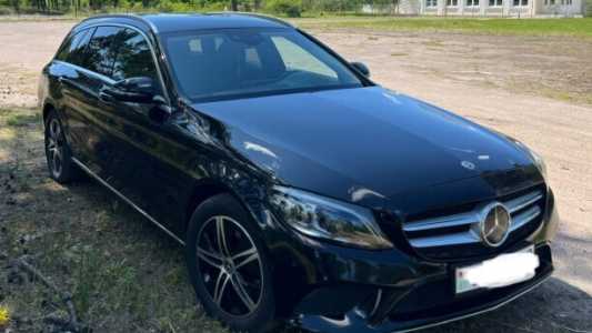Mercedes-Benz C-Класс W205, S205, C205, A205 Рестайлинг, 2021, пробег 105000 км Mercedes-Benz C-Класс W205, S205, C205, A205 Рестайлинг, 2021, пробег 105000 км