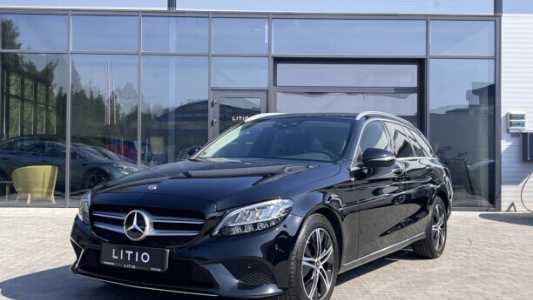 Mercedes-Benz C-Класс W205, S205, C205, A205 Рестайлинг, 2021, пробег 122000 км Mercedes-Benz C-Класс W205, S205, C205, A205 Рестайлинг, 2021, пробег 122000 км