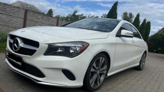 Mercedes-Benz CLA C117, X117 Рестайлинг, 2017, пробег 122000 км Mercedes-Benz CLA C117, X117 Рестайлинг, 2017, пробег 122000 км