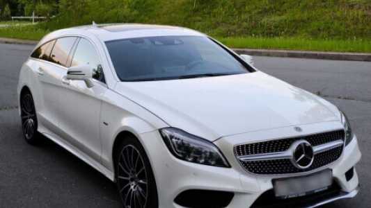 Mercedes-Benz CLS C218, X218 Рестайлинг, 2017, пробег 97000 км Mercedes-Benz CLS C218, X218 Рестайлинг, 2017, пробег 97000 км