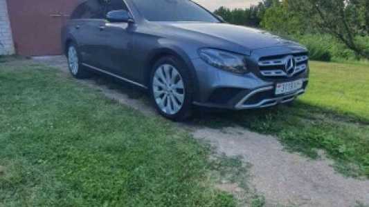 Mercedes-Benz E-Класс All-Terrain X213, 2017, пробег 148000 км Mercedes-Benz E-Класс All-Terrain X213, 2017, пробег 148000 км