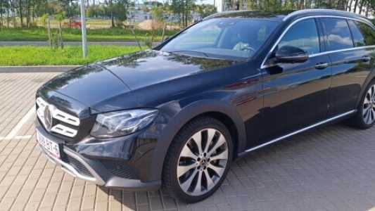 Mercedes-Benz E-Класс All-Terrain X213, 2018, пробег 139000 км Mercedes-Benz E-Класс All-Terrain X213, 2018, пробег 139000 км