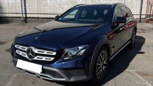 Mercedes-Benz E-Класс All-Terrain X213, 2019, пробег 83000 км Mercedes-Benz E-Класс All-Terrain X213, 2019, пробег 83000 км