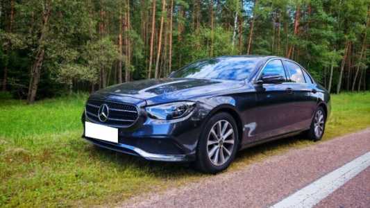 Mercedes-Benz E-Класс W213, S213, C238  Рестайлинг, 2021, пробег 106500 км