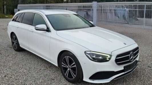 Mercedes-Benz E-Класс W213, S213, C238 Рестайлинг, 2021, пробег 123000 км Mercedes-Benz E-Класс W213, S213, C238 Рестайлинг, 2021, пробег 123000 км
