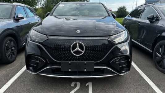 Mercedes-Benz EQE , 2024, пробег 4500 км