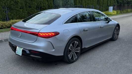 Mercedes-Benz EQS , 2021, пробег 70000 км