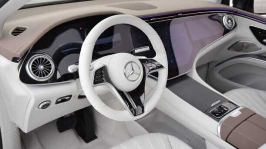 Mercedes-Benz EQS SUV , 2023, пробег 28700 км Mercedes-Benz EQS SUV , 2023, пробег 28700 км