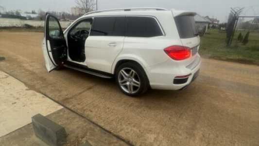 Mercedes-Benz GL-Класс X166, 2014, пробег 200000 км Mercedes-Benz GL-Класс X166, 2014, пробег 200000 км