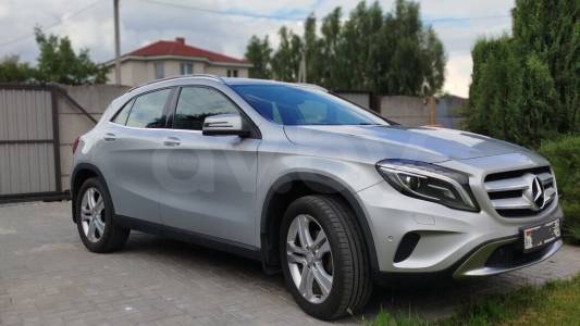 Mercedes-Benz GLA X156