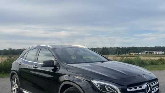 Mercedes-Benz GLA X156 (Рестайлинг)