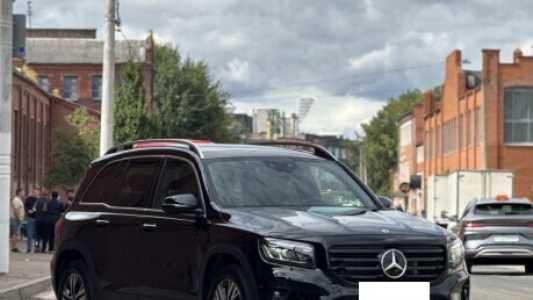 Mercedes-Benz GLB I (X247)  Рестайлинг, 2024, пробег 9600 км