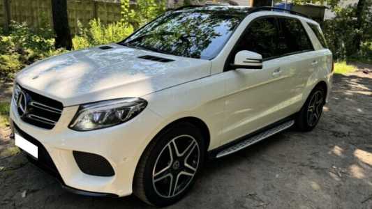 Mercedes-Benz GLE W166, 2018, пробег 112000 км Mercedes-Benz GLE W166, 2018, пробег 112000 км