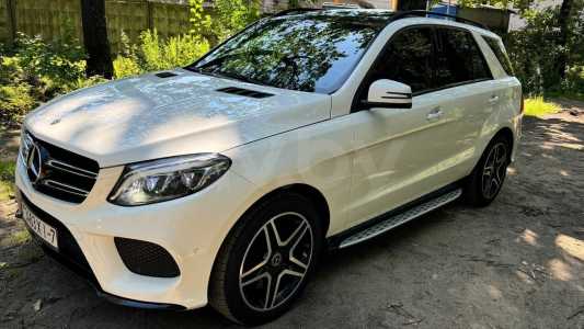 Mercedes-Benz GLE W166