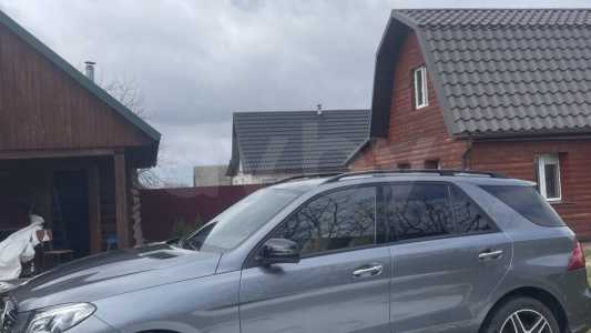 Mercedes-Benz GLE W166