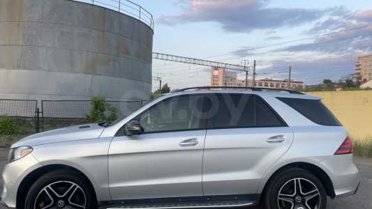 Mercedes-Benz GLE W166