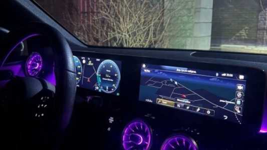 Mercedes-Benz A-Класс W177, V177, 2019, пробег 185000 км Mercedes-Benz A-Класс W177, V177, 2019, пробег 185000 км