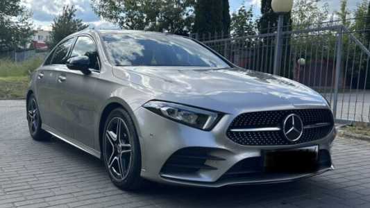 Mercedes-Benz A-Класс W177, V177, 2020, пробег 163600 км Mercedes-Benz A-Класс W177, V177, 2020, пробег 163600 км