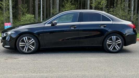 Mercedes-Benz A-Класс W177, V177, 2020, пробег 82800 км Mercedes-Benz A-Класс W177, V177, 2020, пробег 82800 км