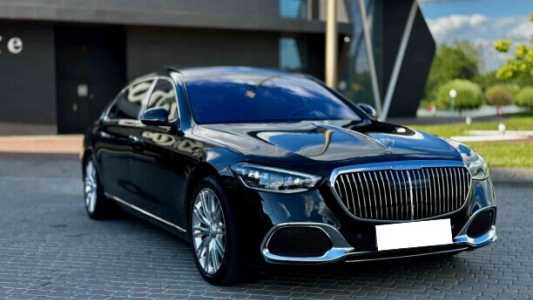 Mercedes-Benz Maybach Z223, 2022, пробег 61000 км Mercedes-Benz Maybach Z223, 2022, пробег 61000 км