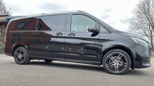 Mercedes-Benz V-Класс W447 2-й Рестайлинг, 2025, пробег 1940 км Mercedes-Benz V-Класс W447 2-й Рестайлинг, 2025, пробег 1940 км