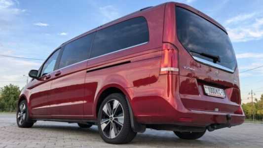 Mercedes-Benz V-Класс W447 Рестайлинг, 2019, пробег 126000 км Mercedes-Benz V-Класс W447 Рестайлинг, 2019, пробег 126000 км